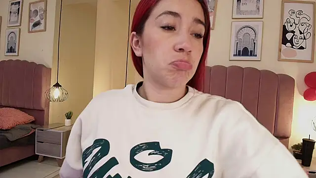 Celestee15  online show from April 14, 11:15 am