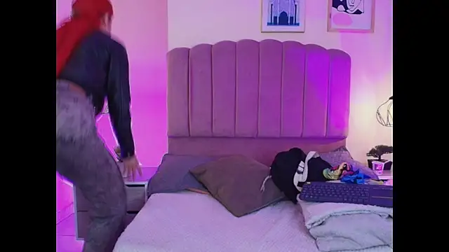 Celestee15  online show from December 19, 11:34 am