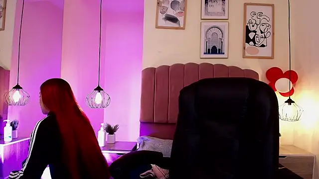 Celestee15  online show from April 15, 11:16 am