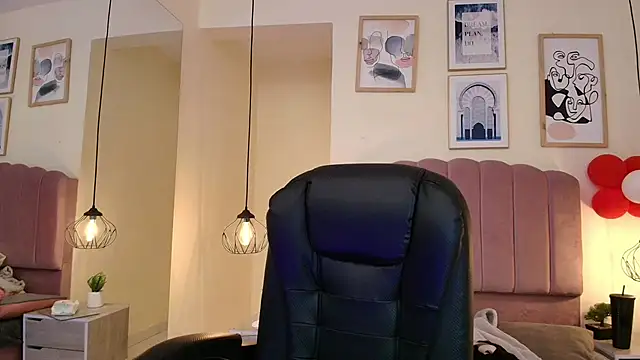 Celestee15  online show from March 26, 11:30 am