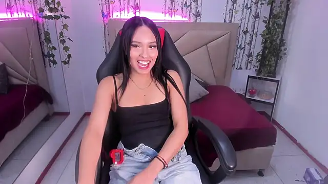 Snapshot of valeria_dark_ chatting on June 26, 7:31 pm valeria dark online show from June 26, 7:31 pm