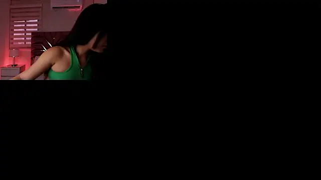 sofia go  online show from March 20, 11:55 am