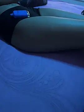 germanydreams25 online show from January 7, 1:54 am