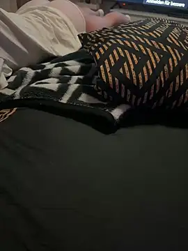 Snapshot of germanydreams25 chatting on February 11, 10:09 pm germanydreams25 online show from February 11, 10:09 pm