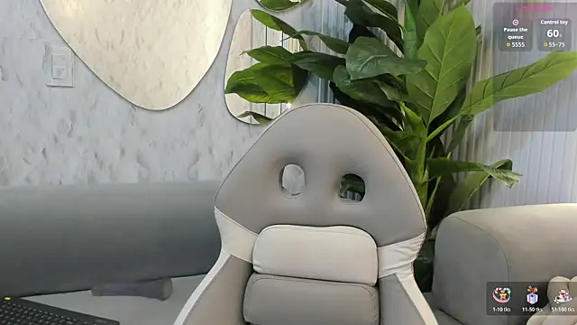 goodgirl22   online show from December 17, 9:42 pm