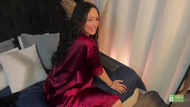 evangelineroos online show from February 21, 1:13 pm