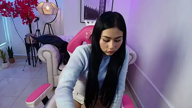 Carolina cherry online show from January 9, 12:01 pm