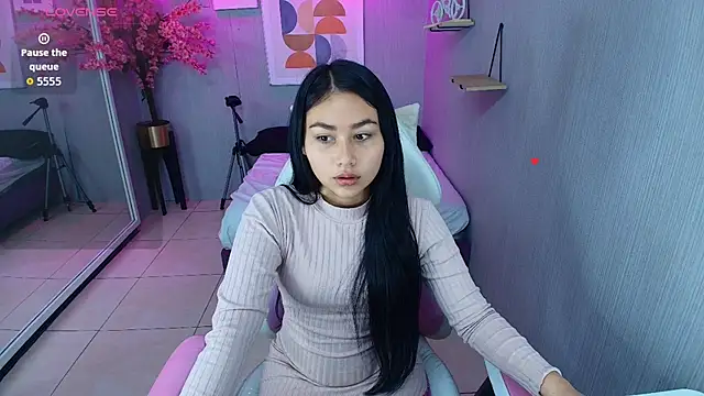 Carolina cherry online show from March 19, 12:16 pm