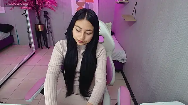 Carolina cherry online show from March 12, 12:20 pm