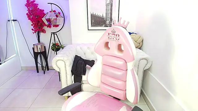 Carolina cherry online show from February 22, 11:12 am