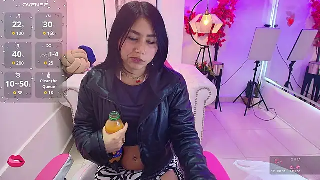 Carolina cherry online show from February 4, 12:11 pm