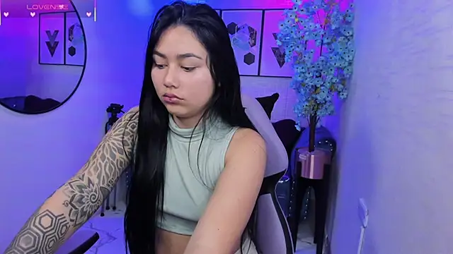 Carolina cherry online show from June 11, 12:46 pm