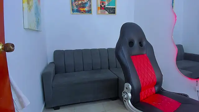 Dustyn Michelle1 online show from February 16, 1:32 pm