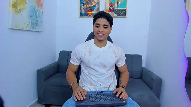 Dustyn Michelle1 online show from February 7, 3:03 am