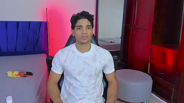 Dustyn Michelle1 online show from February 22, 6:27 am