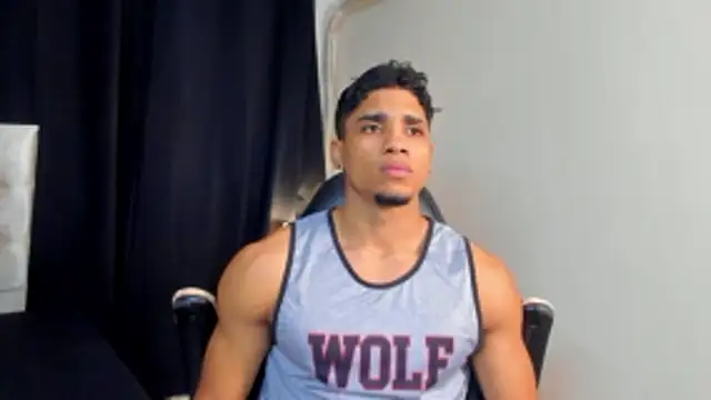 Dustyn Michelle1 online show from April 13, 8:02 pm