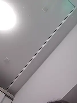 Snapshot of SentraMma25 chatting on December 16, 7:51 pm SentraMma25 online show from December 16, 7:51 pm