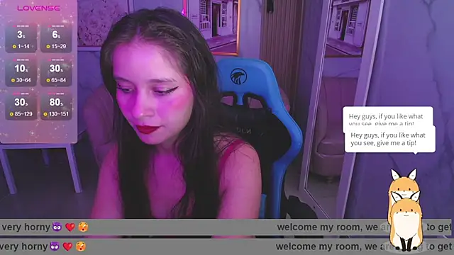 Snapshot of Lila22_a chatting on December 13, 10:38 pm Lila22 a online show from December 13, 10:38 pm