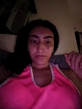 Snapshot of LindaRojas chatting on December 16, 3:00 am LindaRojas online show from December 16, 3:00 am