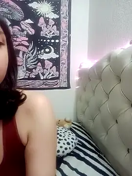 Lia whitexxx online show from April 19, 1:28 am