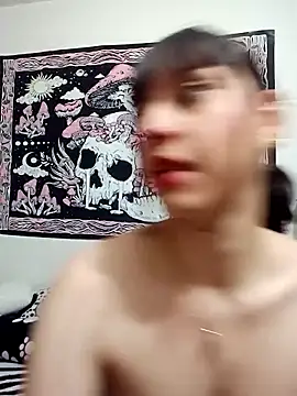 Lia whitexxx online show from April 8, 2:02 am