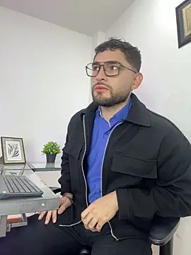 Steve-Carter online show from April 12, 12:08 pm