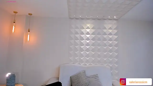 ValeriaRossi  online show from February 2, 12:15 pm