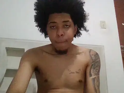 alejandro31727 online show from December 17, 11:32 pm