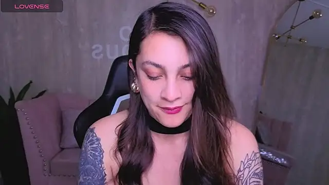 Aria95 a online show from April 16, 8:31 pm