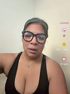 Snapshot of BettyWhispers chatting on June 26, 8:14 pm BettyWhispers online show from June 26, 8:14 pm