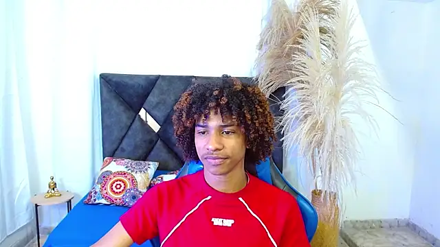 angelll18  online show from March 6, 8:48 pm