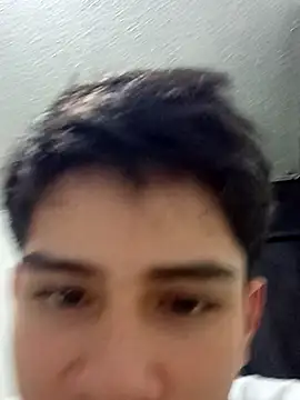 Snapshot of Sink198 chatting on December 14, 3:13 am Sink198 online show from December 14, 3:13 am