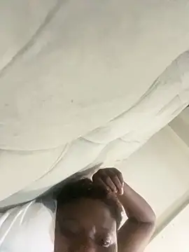 melaninpoppop online show from December 19, 12:58 am