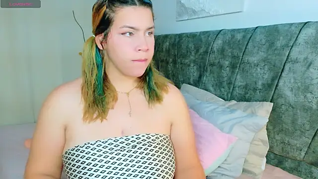 NanyMatrioska online show from January 12, 6:58 pm