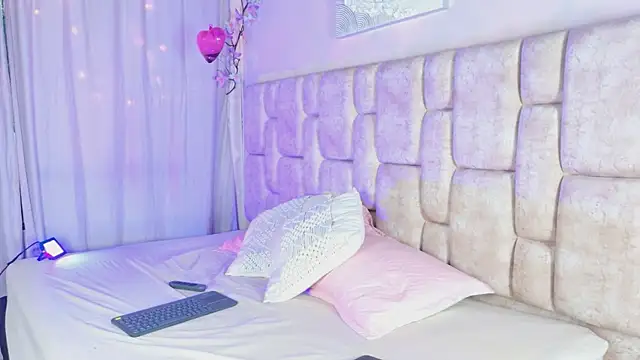 NanyMatrioska online show from May 5, 10:24 pm
