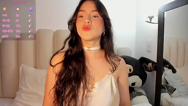 Snapshot of CataVelasco chatting on December 14, 9:48 am CataVelasco online show from December 14, 9:48 am