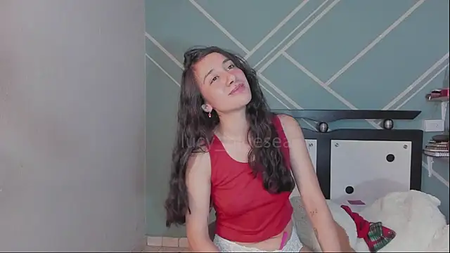 Lucy-Bluesea online show from April 9, 9:43 pm