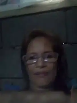 Petite elise online show from February 6, 4:19 am