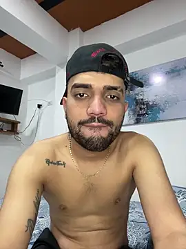jamess 0 online show from May 4, 6:55 pm