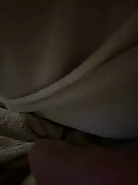 privsloirinha online show from February 11, 9:14 pm