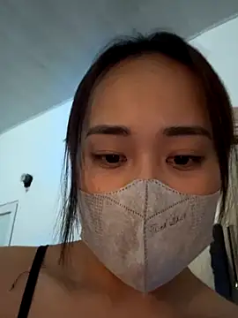 Snapshot of NinaBaby22 chatting on December 19, 5:48 pm NinaBaby22 online show from December 19, 5:48 pm