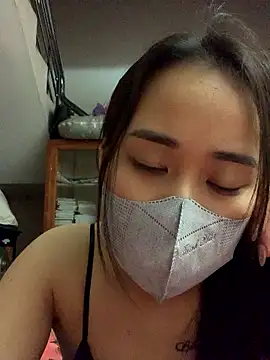 Snapshot of NinaBaby22 chatting on January 19, 4:11 pm NinaBaby22 online show from January 19, 4:11 pm