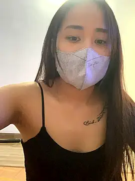 Snapshot of NinaBaby22 chatting on January 12, 7:04 am NinaBaby22 online show from January 12, 7:04 am