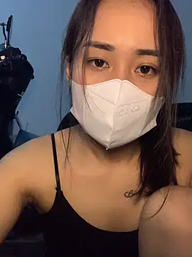 Snapshot of NinaBaby22 chatting on March 1, 4:07 pm NinaBaby22 online show from March 1, 4:07 pm