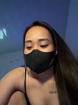 NinaBaby22 online show from May 6, 7:34 am