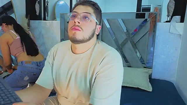 Chel seth online show from March 17, 4:48 am