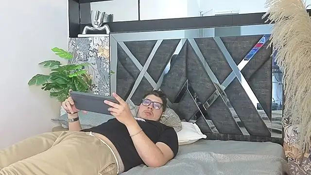 Chel seth online show from January 7, 3:55 am