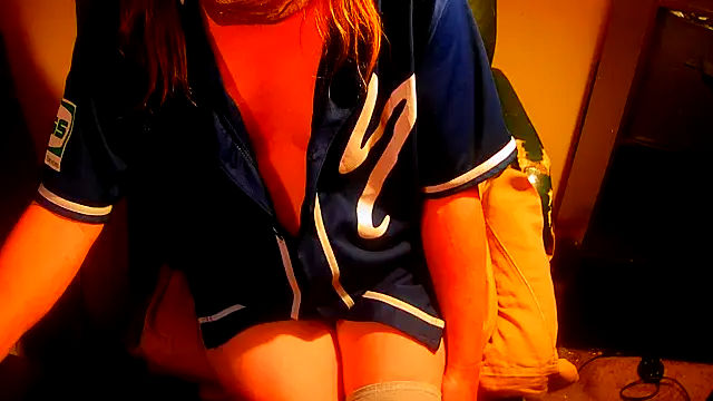 GoodGirlKelly online show from March 17, 5:43 am