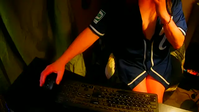 GoodGirlKelly online show from February 21, 1:40 am