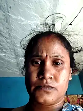 Snapshot of Akanksha_soni chatting on June 21, 3:12 am Akanksha soni online show from June 21, 3:12 am